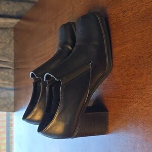 Predictions, Women's Shoes/Heels, Black, Size 9